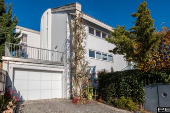 GALLNEUKIRCHEN: Großes Traumhaus mit eleganter Architektur