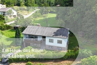Großzügiges Grundstück mit sehr gepflegtem Haus und vielen Möglichkeiten