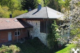 Verborgenes Sacherl in Alleinlage - ca. 1 ha Grund