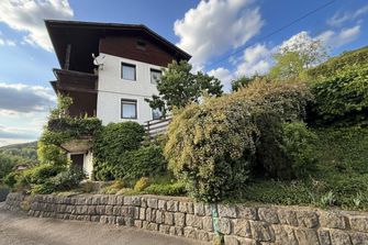 Zweifamilienhaus nahe Linz mit Blick Richtung Schloss Steyregg