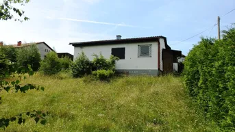 Haus zum Adaptieren mit großem Grund ca. 1.130m² Haus + Grund 1