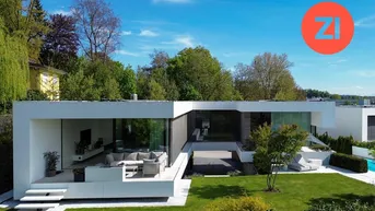 Zeitlose Eleganz trifft modernen Wohnkomfort – Ihr Traumhaus mit Innenhofcharakter und Pool!