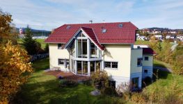 Wohnhaus in Sarleinsbach mit viel Gartenfläche