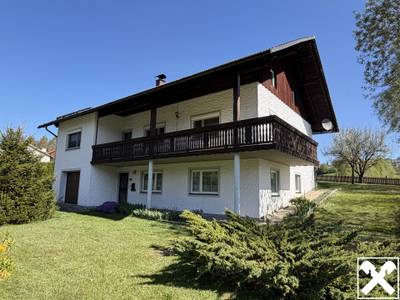 Viel Platz zum Leben - Zuhause mit Gartenidylle
