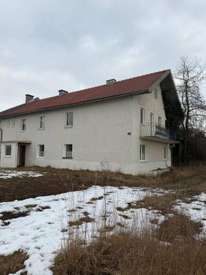 Grundstück mit renovierungsbedürftigem Haus nahe Linz - mit Baugenehmigung