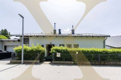 Sanierungsbedürftiges Einfamilienhaus mit großem Grundstück in Hellmonsödt zu verkaufen - viel Potenzial in bester Lage!