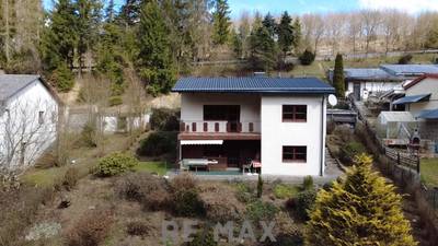 Wohnen am Iglbach - Einfamilienhaus mit großem Garten und viel Natur
