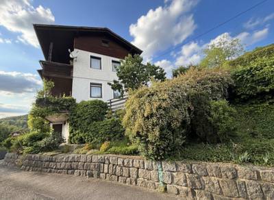 Zweifamilienhaus nahe Linz mit Blick Richtung Schloss Steyregg