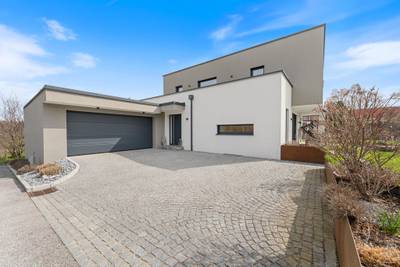 Wunderschöne Villa in Kirchschlag bei Linz